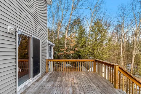 5 Lynwood Road Raymond NH 03077