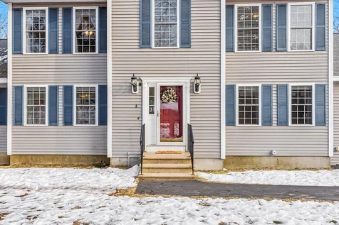 5 Lynwood Road Raymond NH 03077