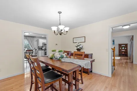 5 Lynwood Road Raymond NH 03077