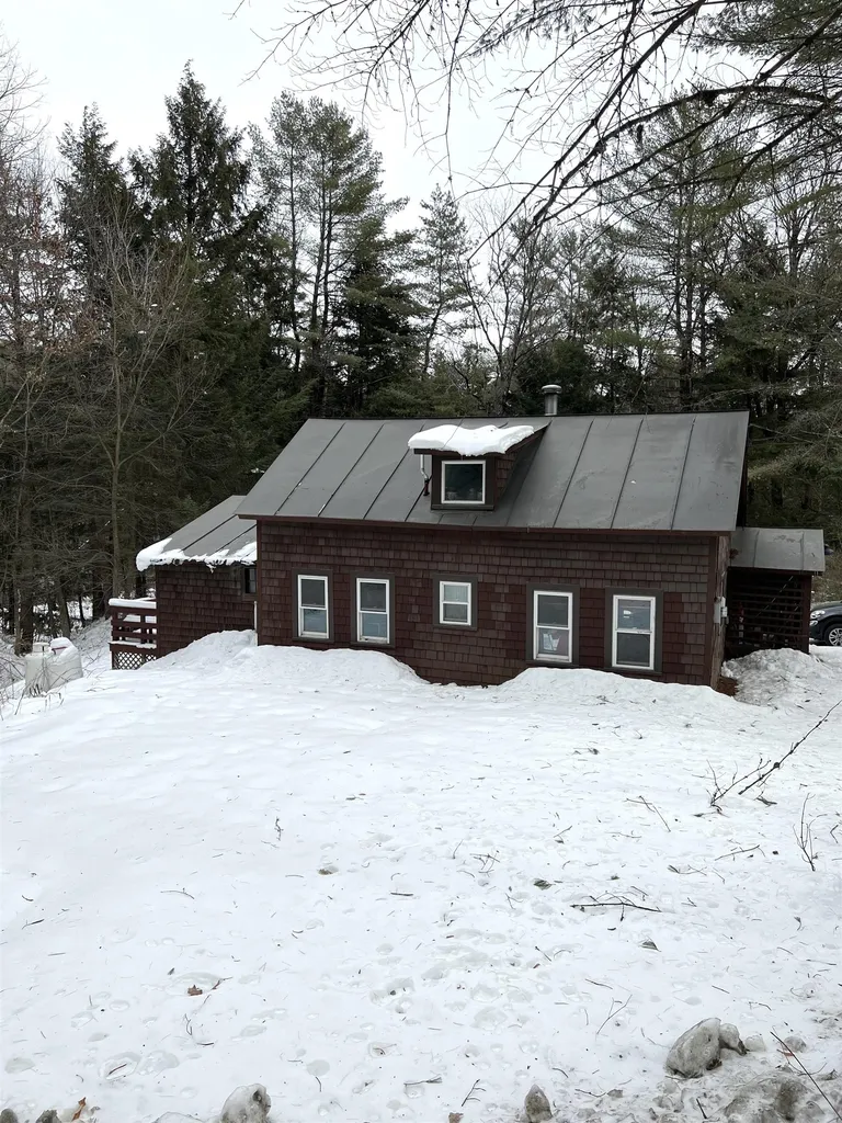 1240 Juniper Hill Road Windsor VT 05089