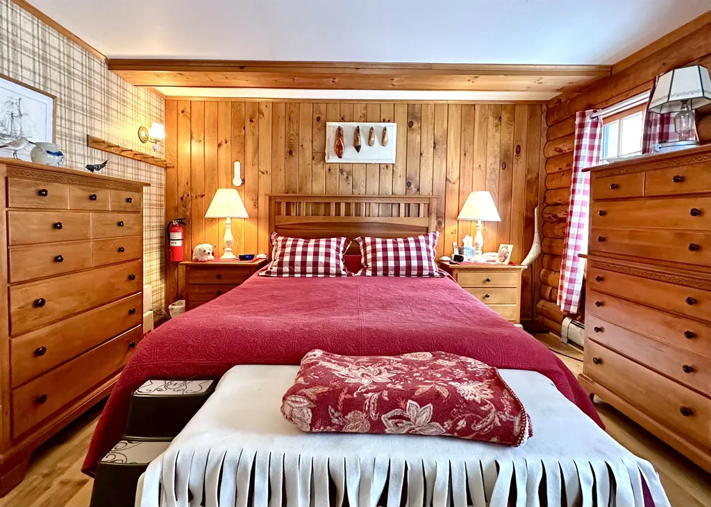 66 Pleasant Valley Road Wolfeboro NH 03894