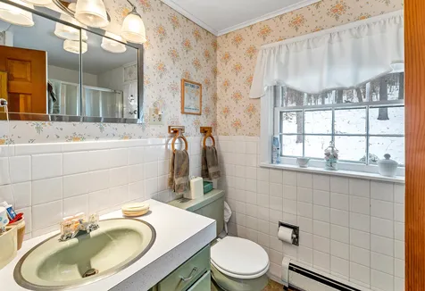 66 Pleasant Valley Road Wolfeboro NH 03894