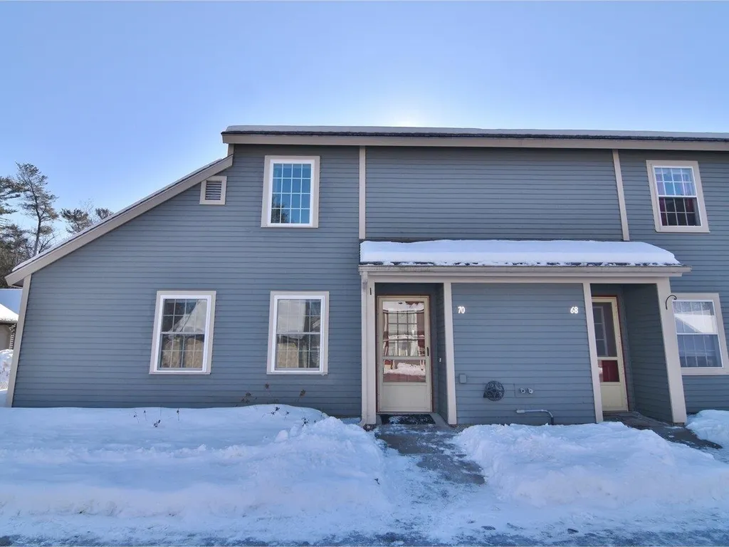 70 Pine Ledge Court Burlington VT 05401