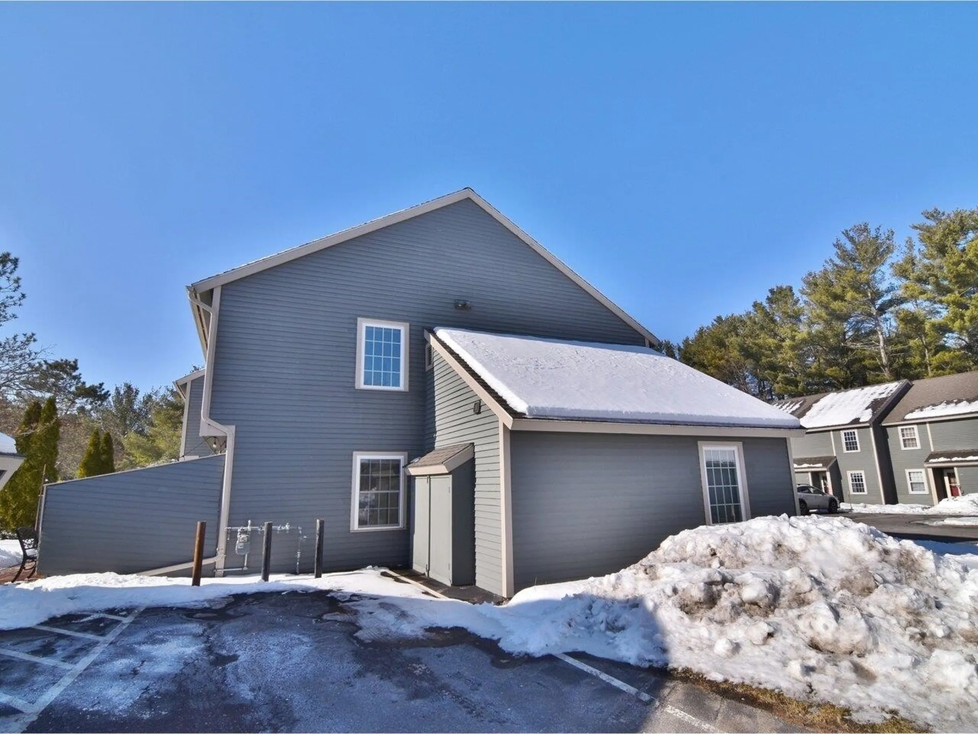 70 Pine Ledge Court Burlington VT 05401