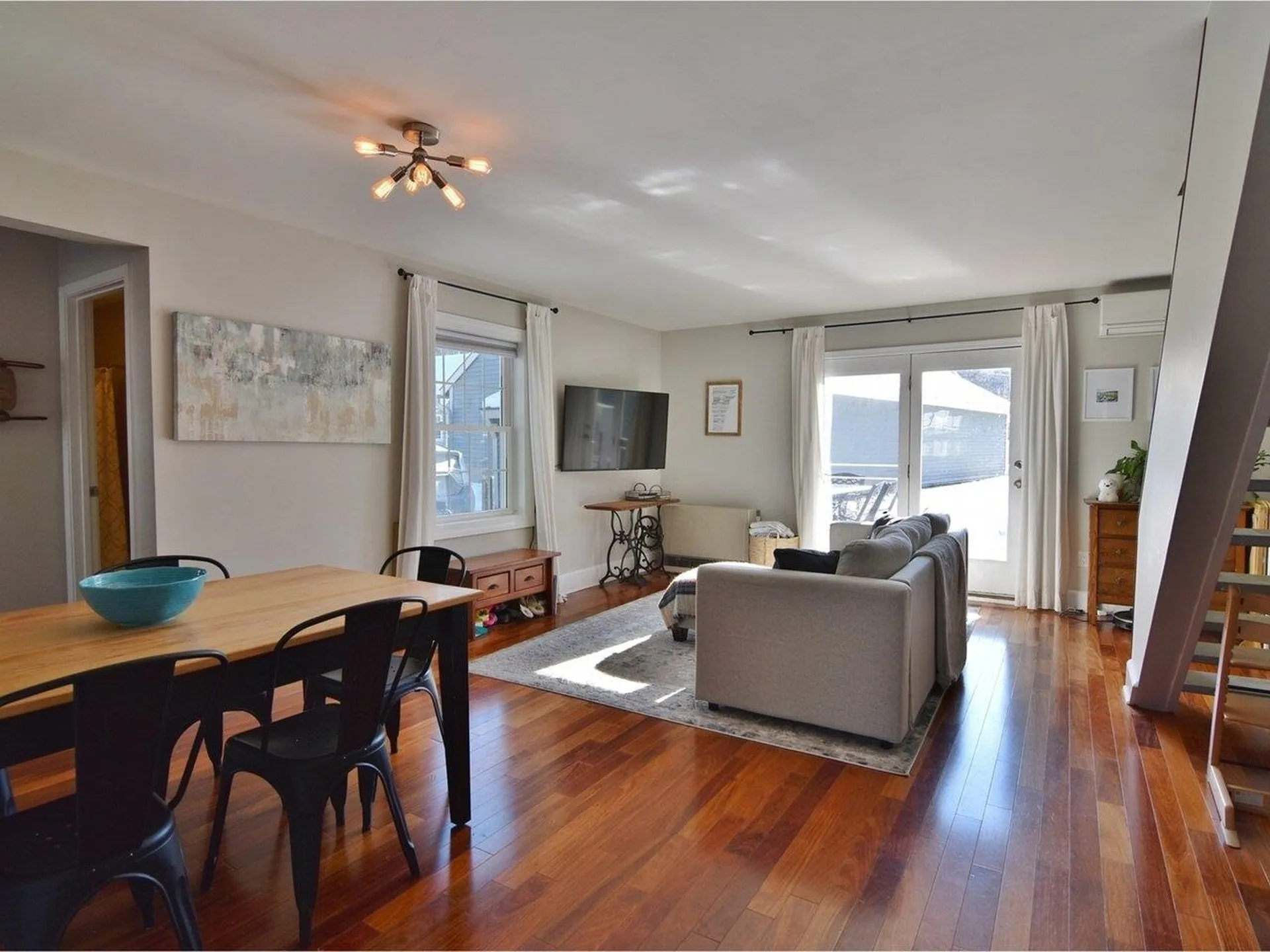 70 Pine Ledge Court Burlington VT 05401