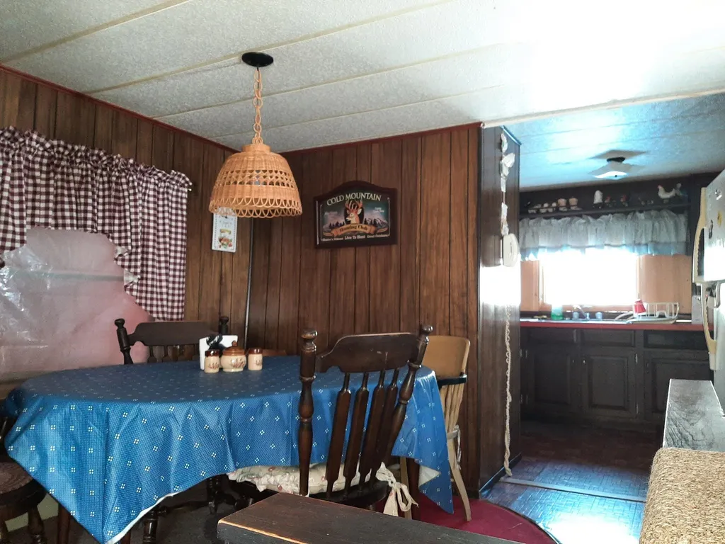 848 Diamond Pond Road Stewartstown, NH