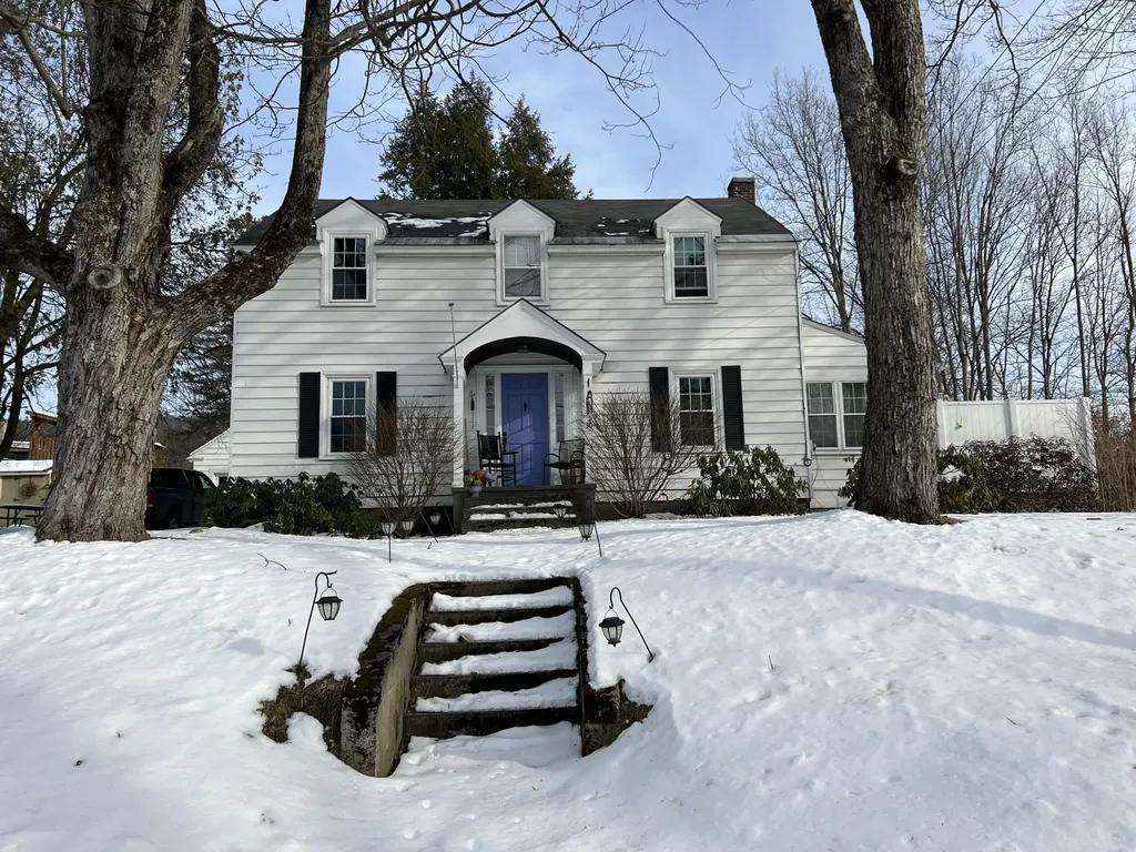 30 Crafts Avenue Lebanon NH 03784