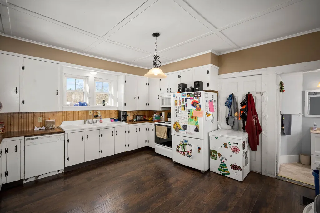 20-22 Ellis Court Keene NH 03431