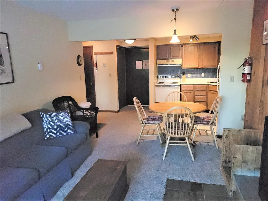 135 East Mountain Road Killington VT 05751