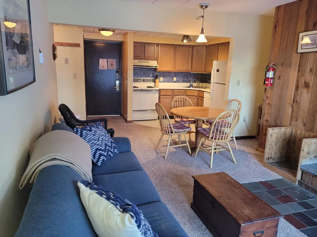 135 East Mountain Road Killington VT 05751