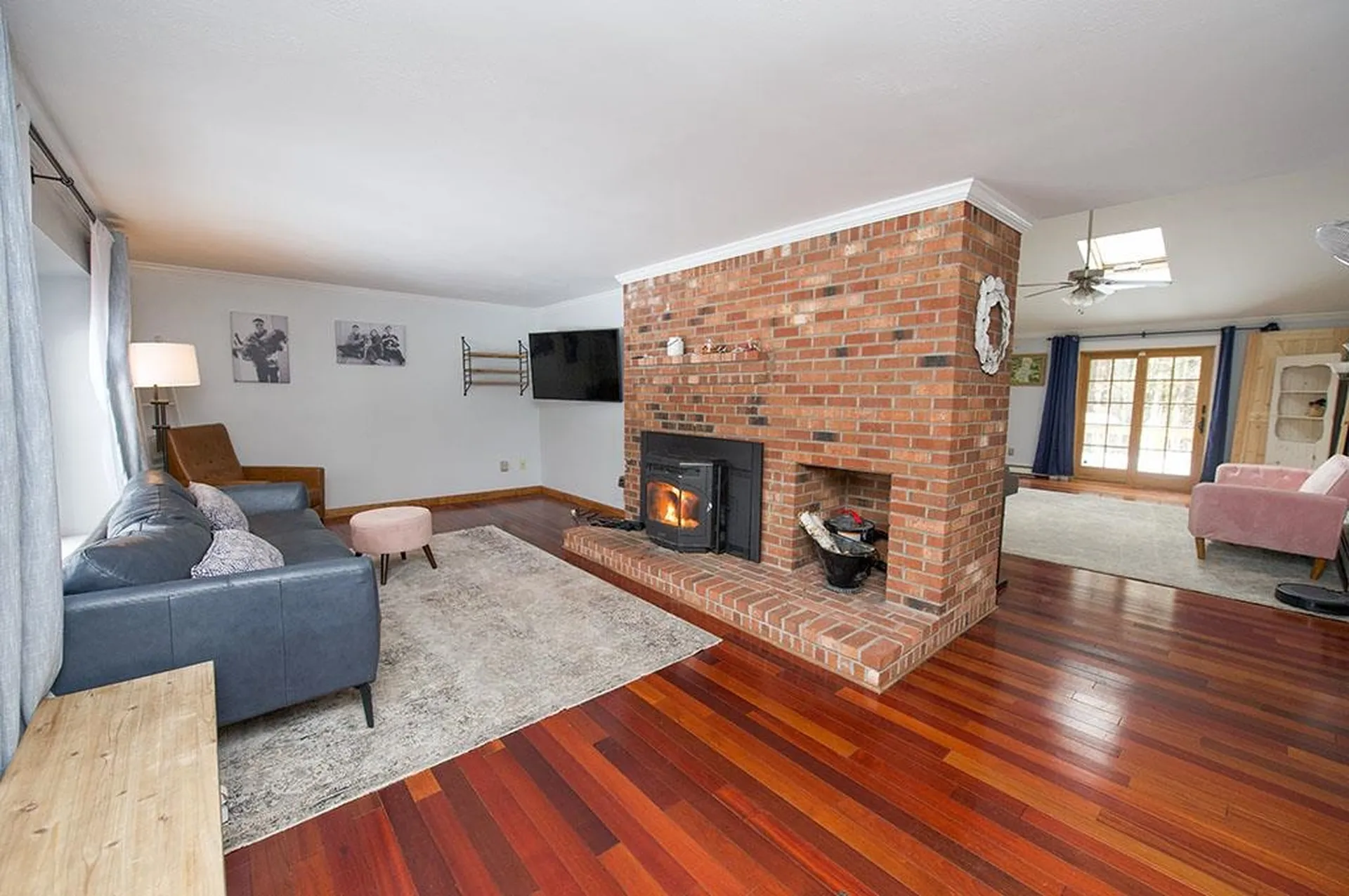 11 Maple Avenue Deerfield NH 03037