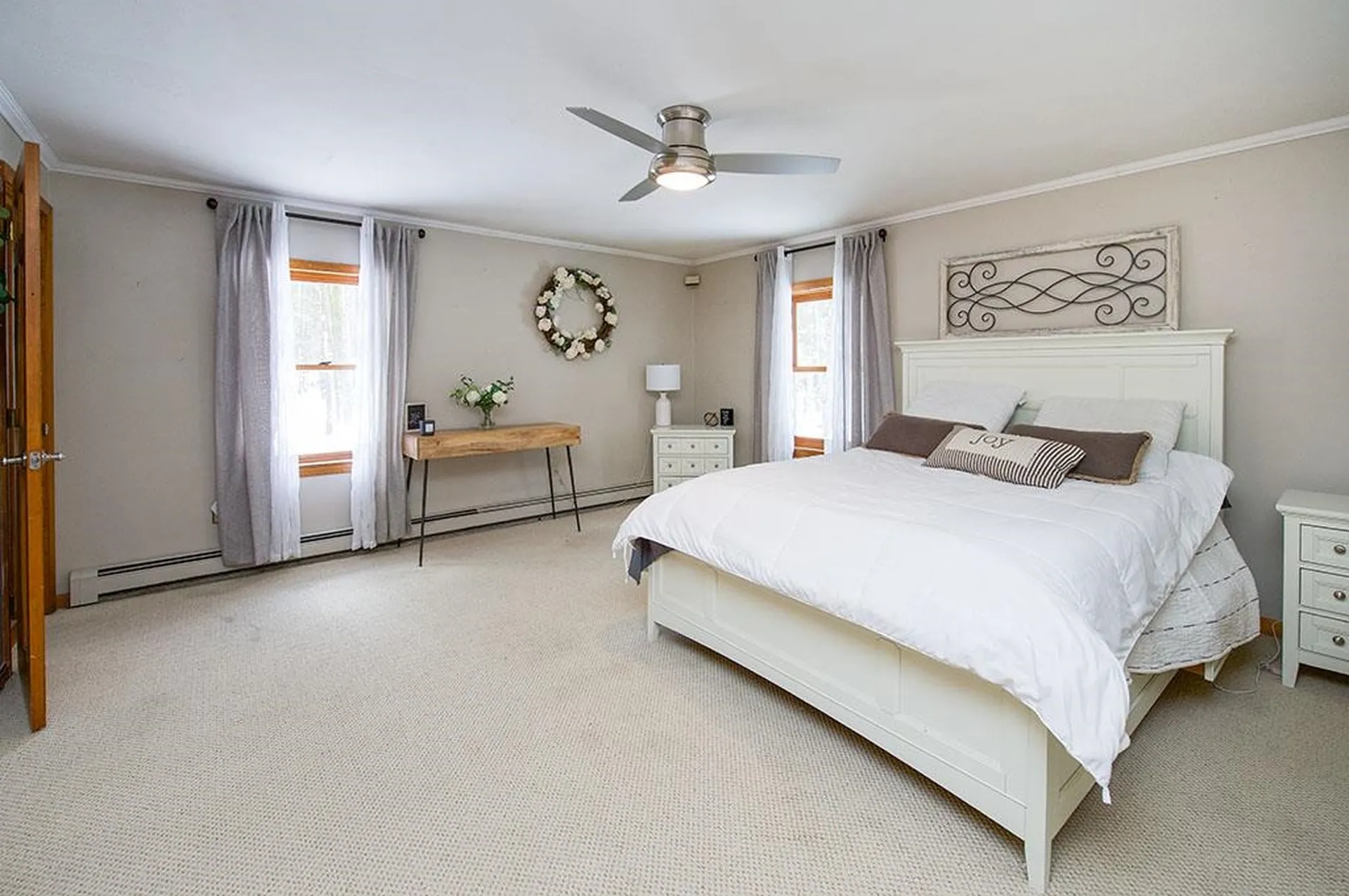11 Maple Avenue Deerfield NH 03037