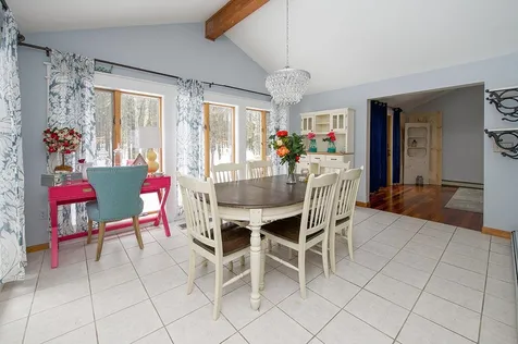 11 Maple Avenue Deerfield NH 03037