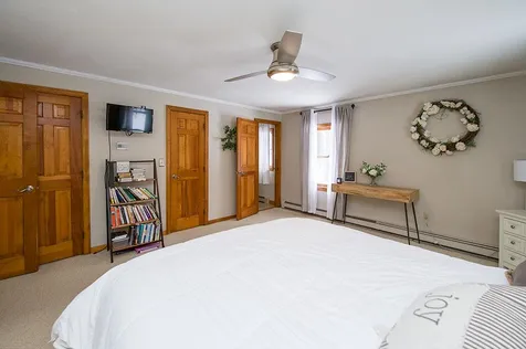 11 Maple Avenue Deerfield NH 03037