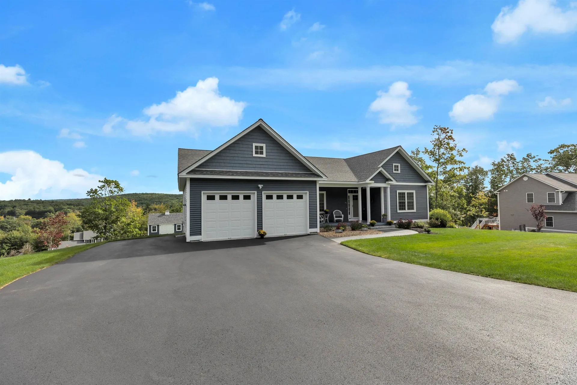 102 Brookview Drive Hooksett NH 03106