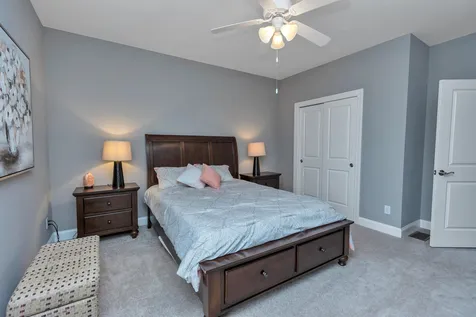 102 Brookview Drive Hooksett NH 03106