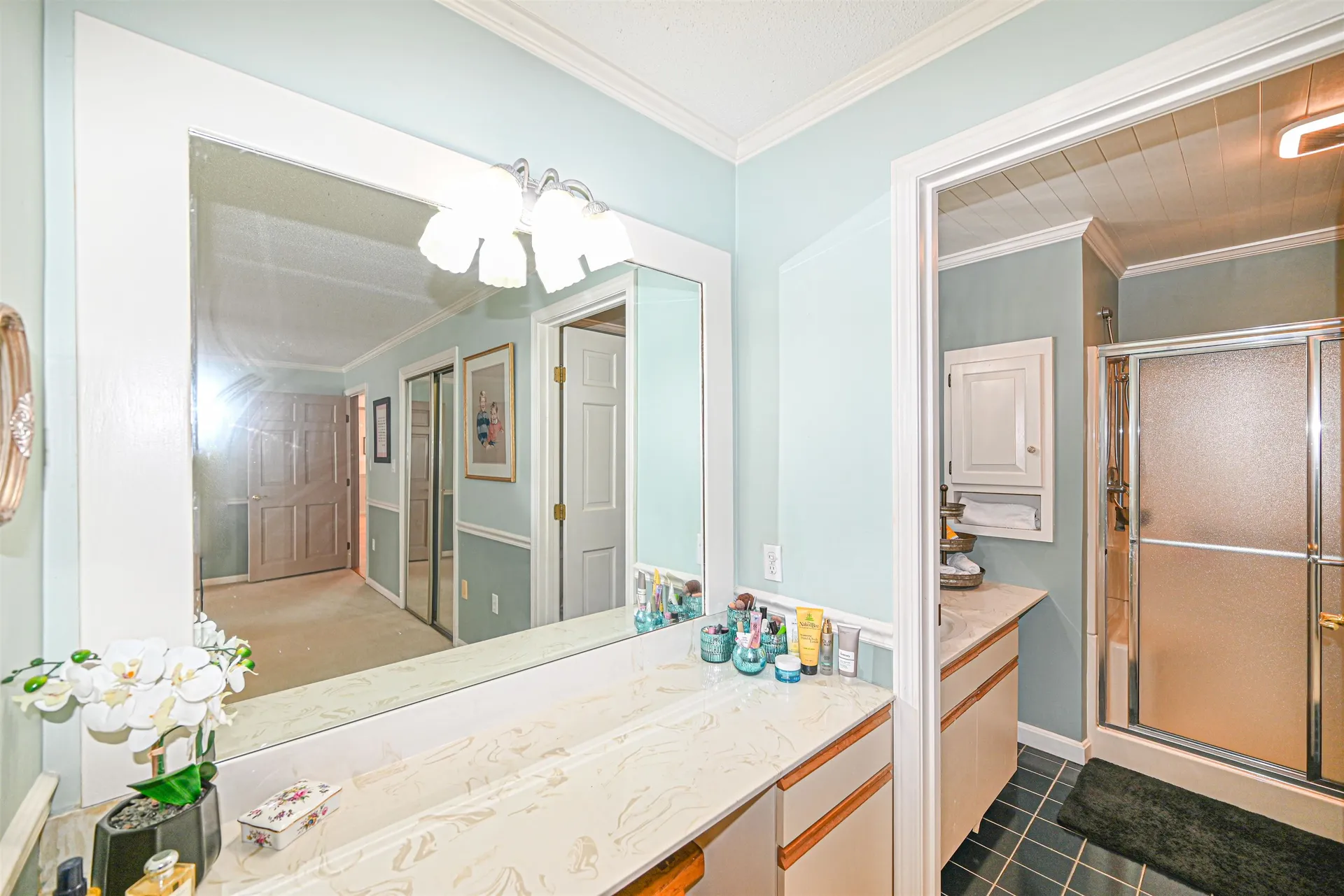 406 Straw Hill Road Manchester NH 03104
