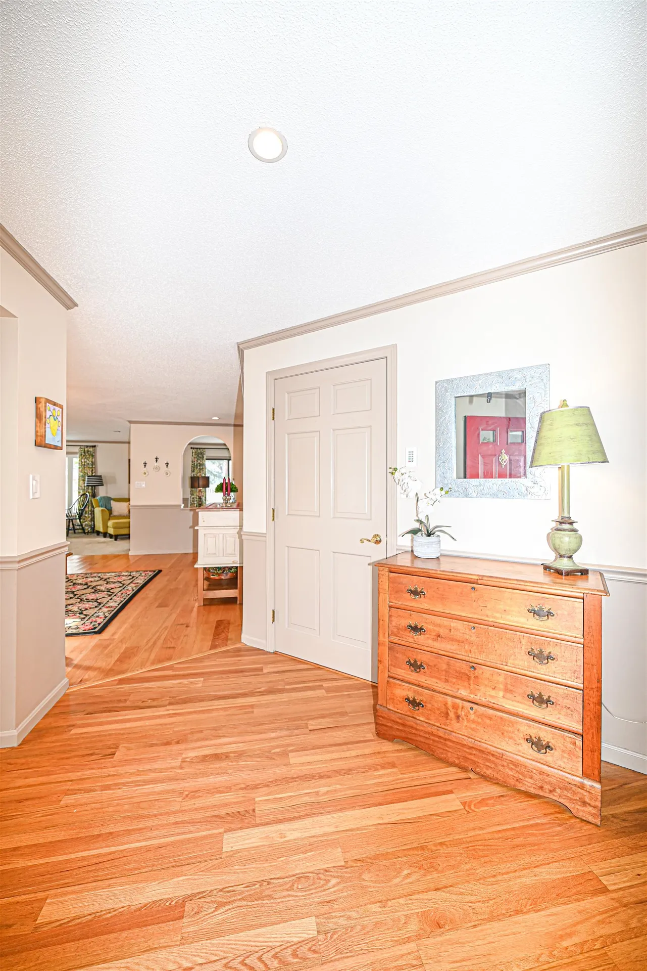 406 Straw Hill Road Manchester NH 03104