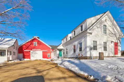 41 Gale Road Gilmanton NH 03237