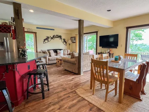 53 Old Stone Way Conway NH 03860