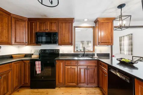 30 Lexington Drive Hampstead NH 03841