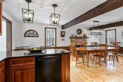 30 Lexington Drive Hampstead NH 03841