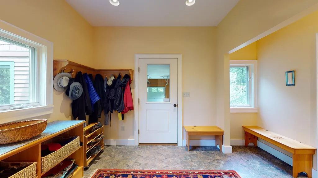99 Ledgemont Lane Cornwall VT 05753
