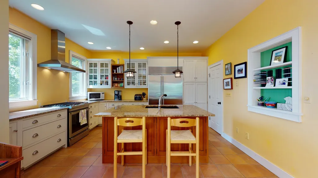 99 Ledgemont Lane Cornwall VT 05753