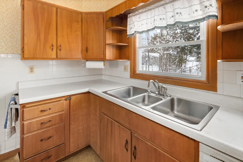 12 Willow Drive Barre Town VT 05641