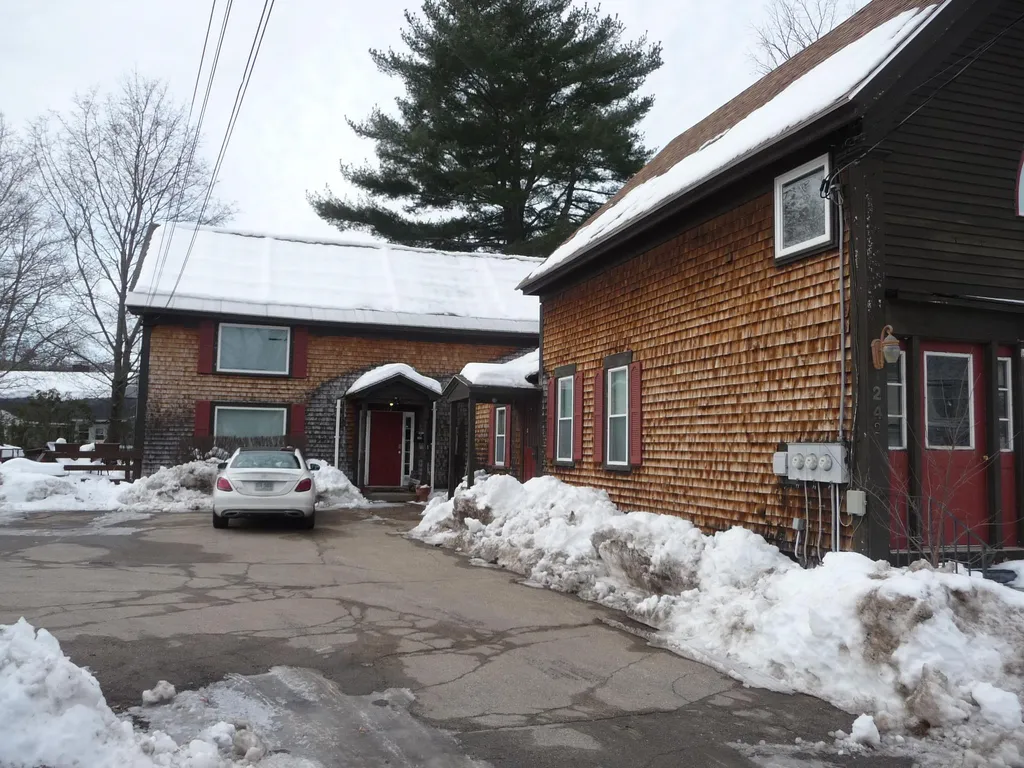 242 South Main Street Laconia NH 03246