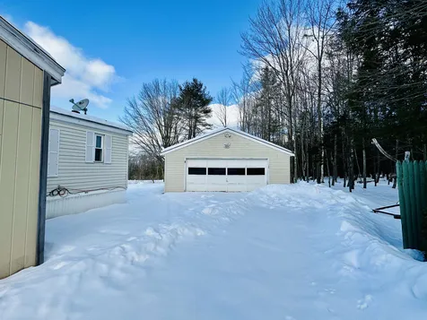 359 Bascom Road Newport NH 03773