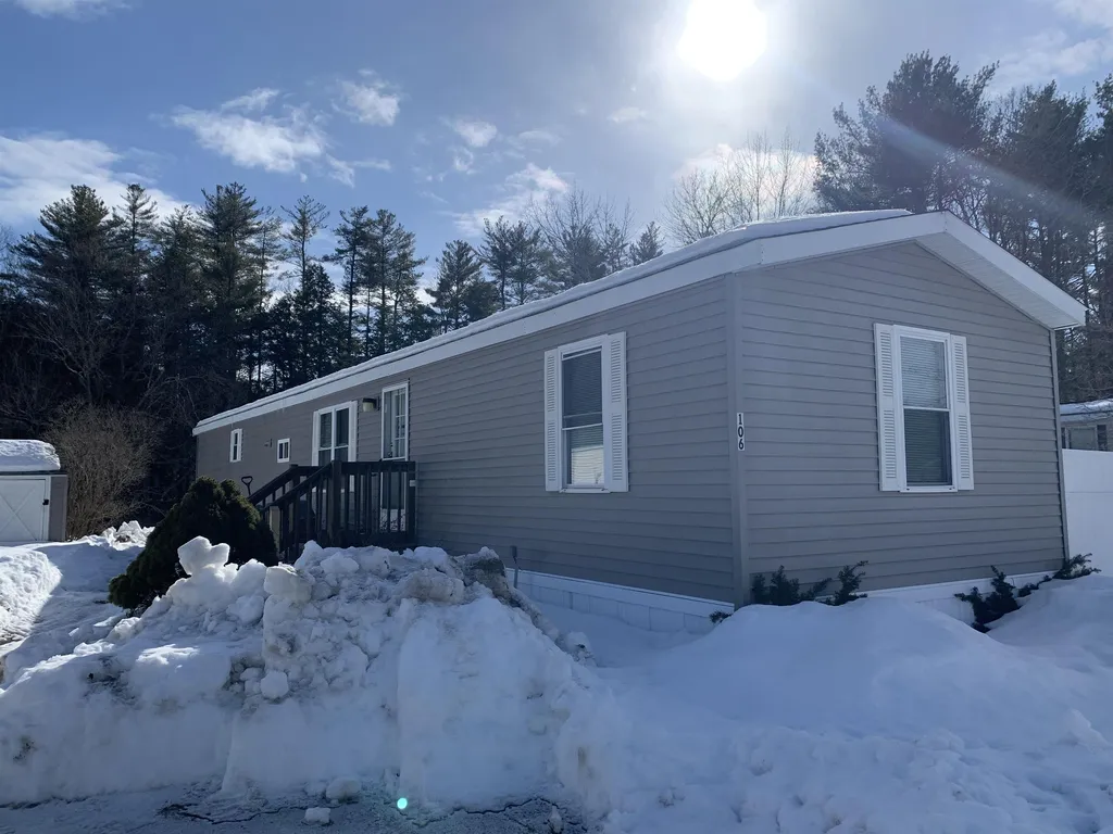 106 Daffodil Hill Lane Rochester NH 03868