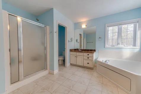 6 Aspen Lane Stratham NH 03885