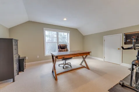 6 Aspen Lane Stratham NH 03885