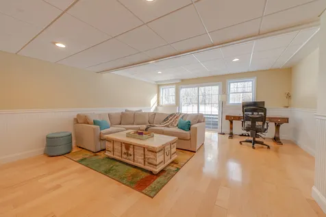 6 Aspen Lane Stratham NH 03885