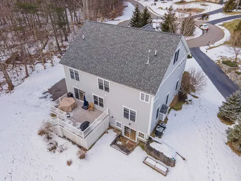 6 Aspen Lane Stratham NH 03885