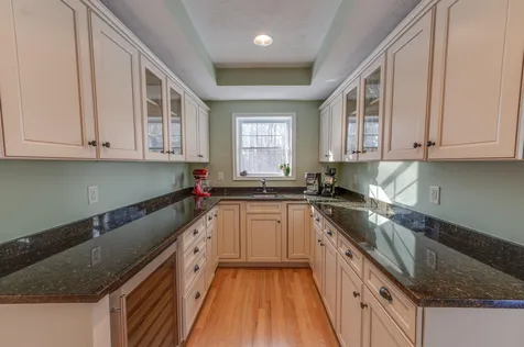 6 Aspen Lane Stratham NH 03885
