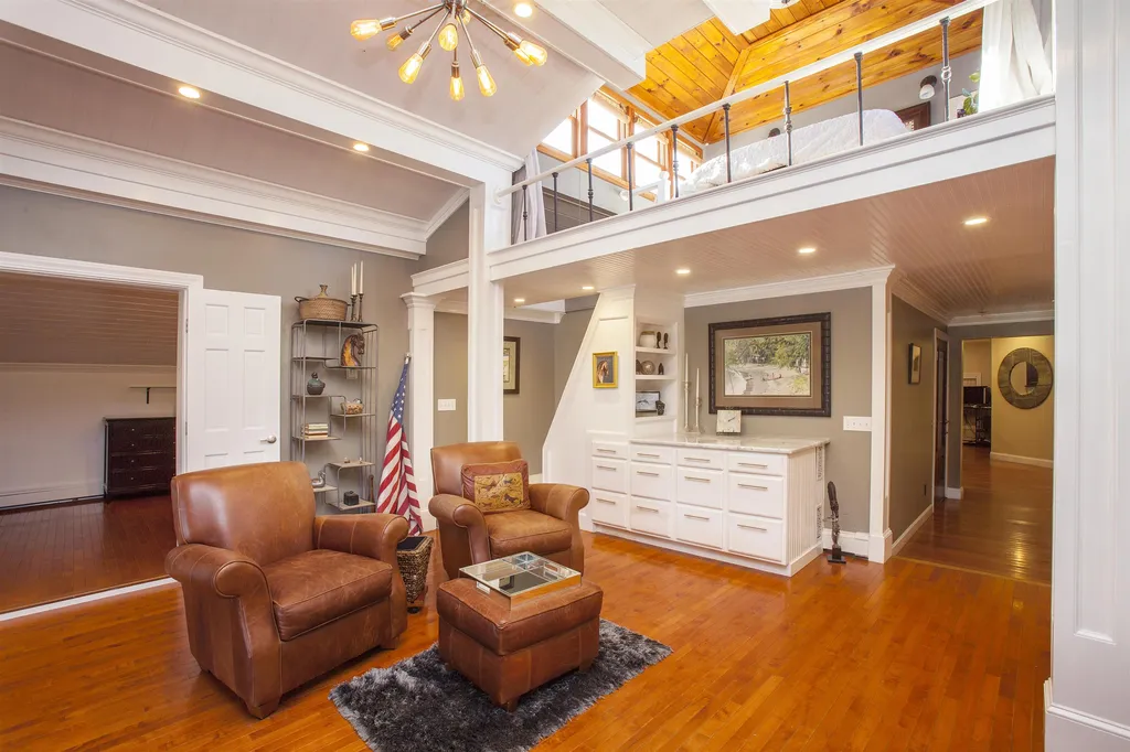 295 Stumpfield Road Hopkinton NH 03229