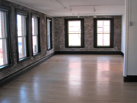 208 Market Street Portsmouth NH 03801