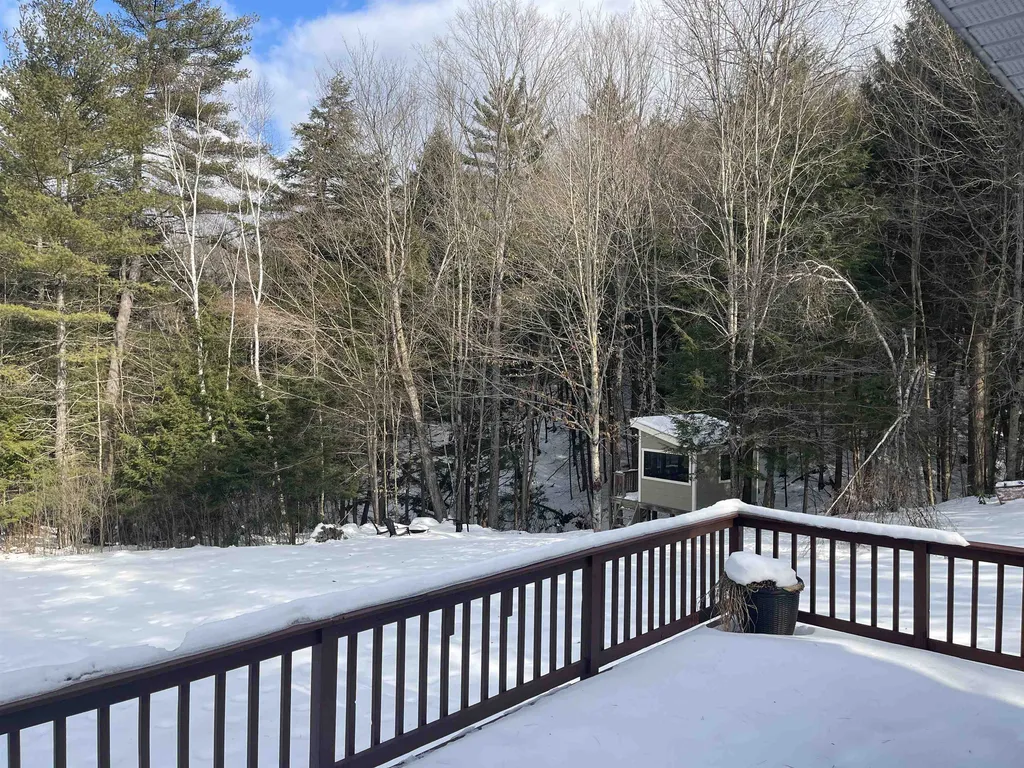 13 Nottingham Circle Lebanon NH 03766