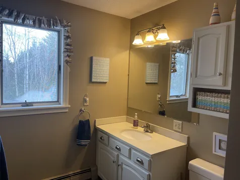 13 Nottingham Circle Lebanon NH 03766