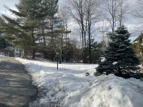 13 Nottingham Circle Lebanon NH 03766