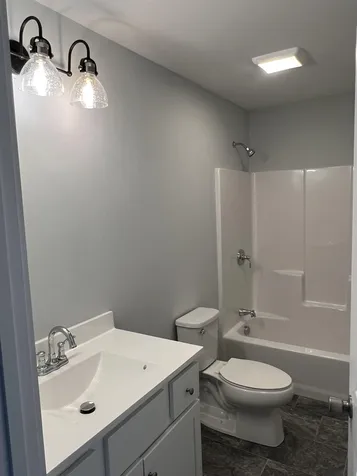 15b Biggs Avenue Epping NH 03042
