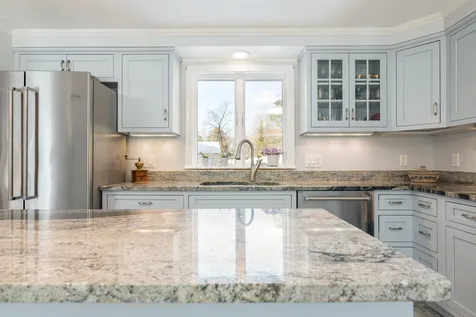 9 Brewster Heights Wolfeboro NH 03894-4403