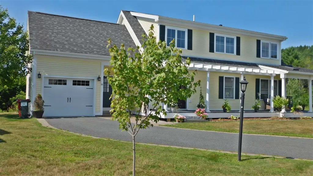 16 Evergreen Court Lebanon NH 03784