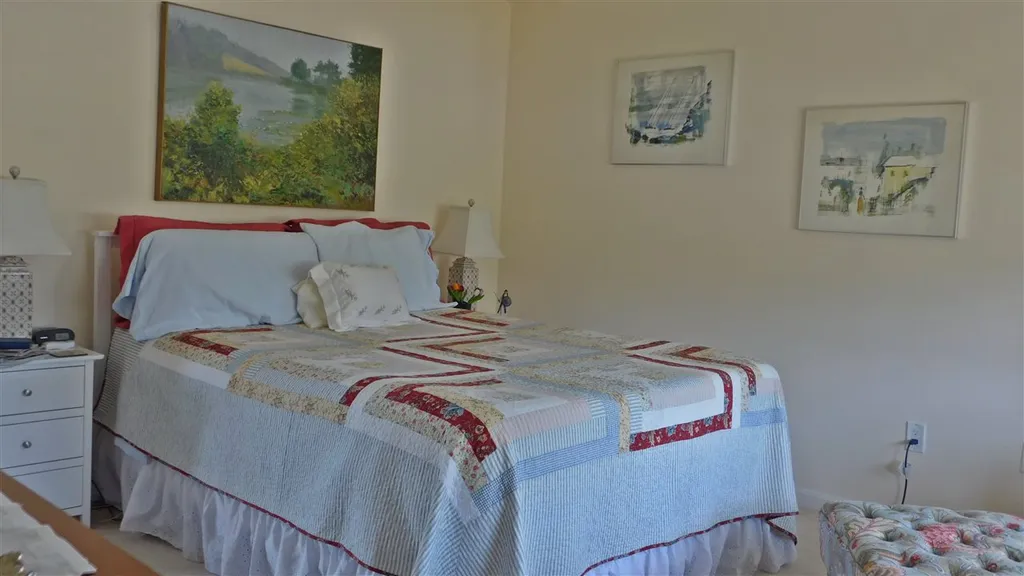 16 Evergreen Court Lebanon NH 03784