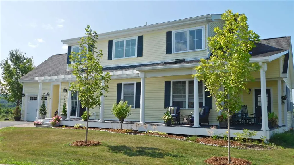 16 Evergreen Court Lebanon NH 03784