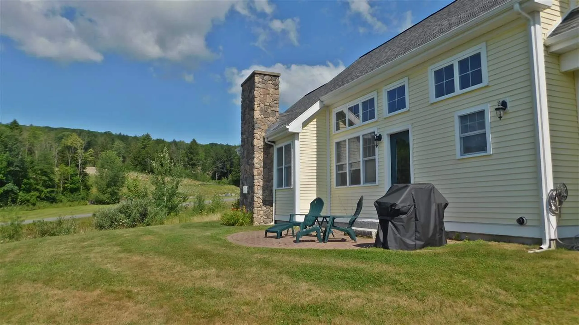 16 Evergreen Court Lebanon NH 03784