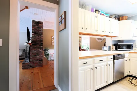 1034 Spaulding Road St. Johnsbury VT 05819