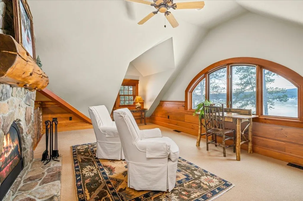 37 Spindle Point Road Meredith NH 03253